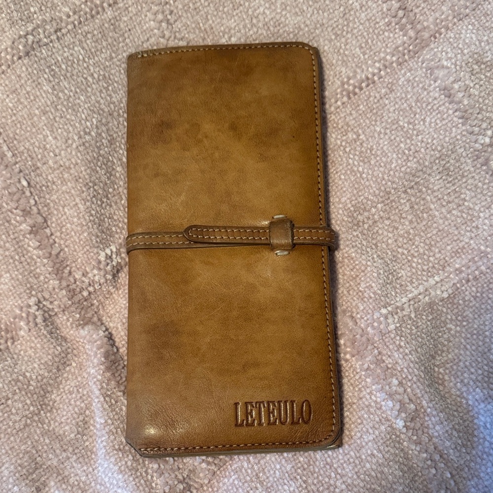 Tan Women's Wallet (15)